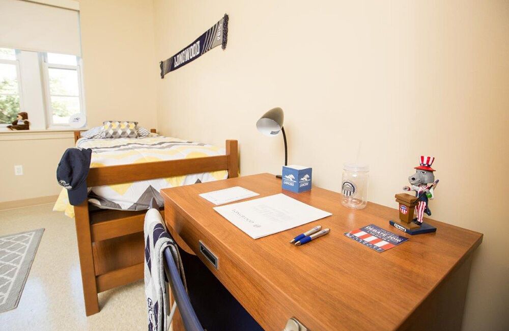 Longwood_University_Gallery6